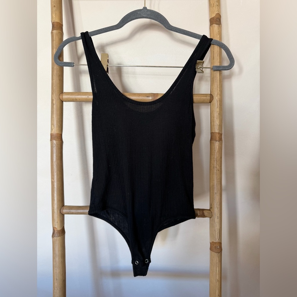 Essentials Black Ribbed bodysuit